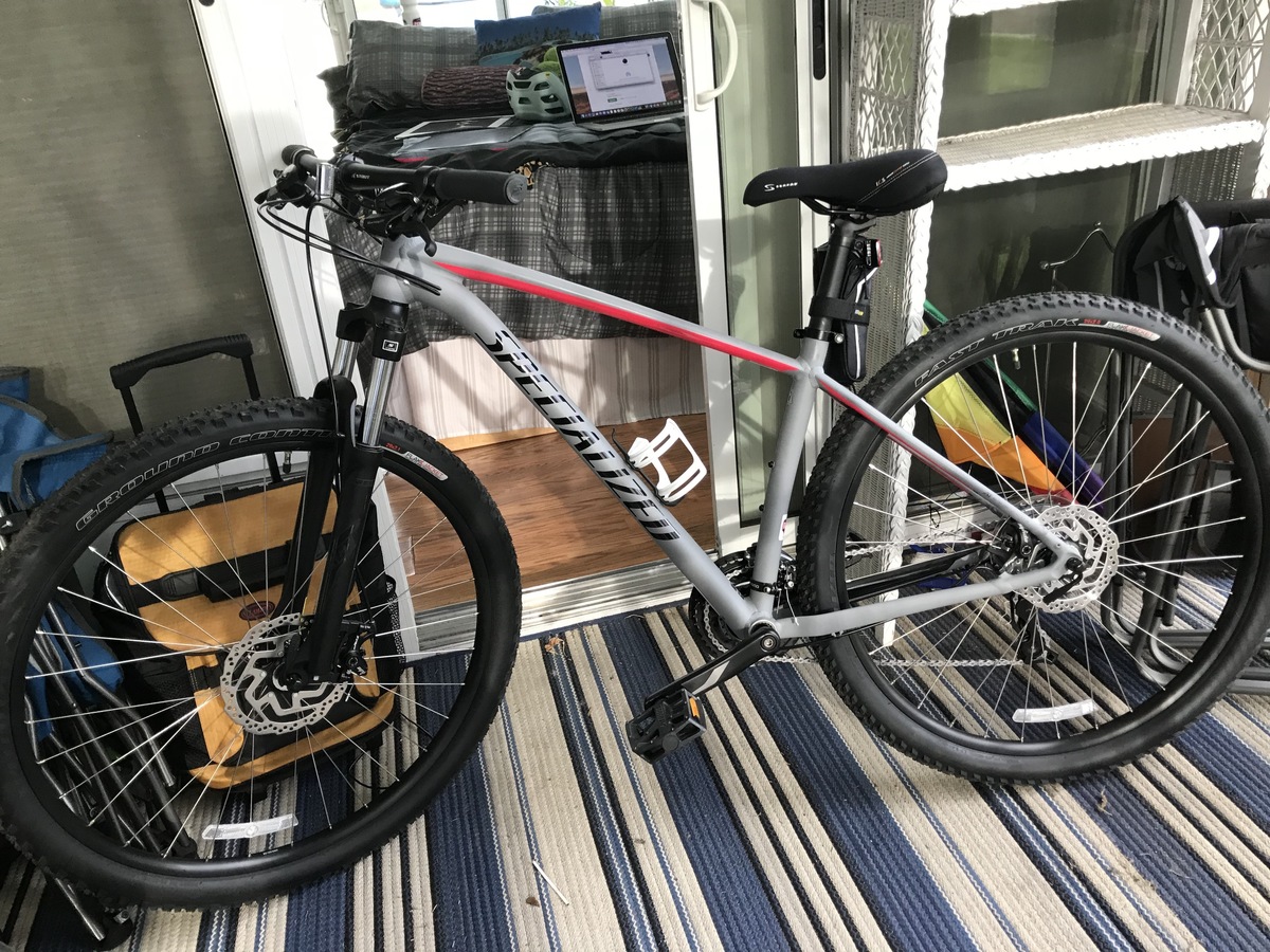specialized rockhopper review 2018