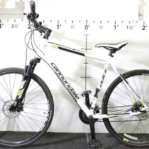 2015 Cannondale 22” Aluminum White, Black, and Green