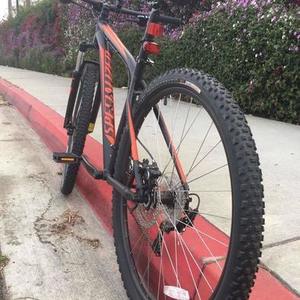 2017 Specialized SPECIALIZED Black and Red