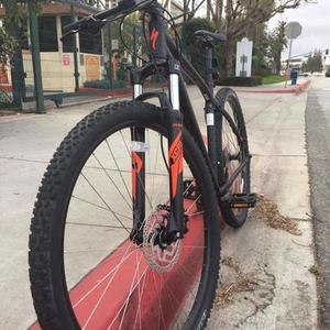 2017 Specialized SPECIALIZED Black and Red