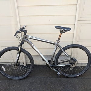 Specialized Hardrock Silver or Gray and White