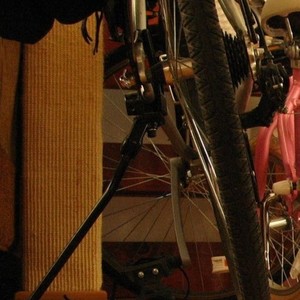 2008 Trek 7000 Silver or Gray and Black