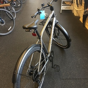 2017 Specialized Roll City (large) Black