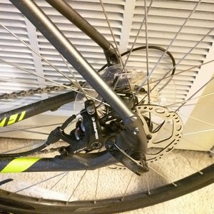 2015 Specialized Diverge Silver or Gray and Green