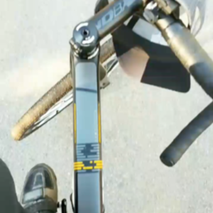 2017 Diamondback Haanjo Comp Carbon Black and Yellow or Gold