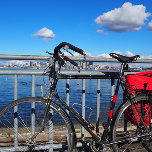 1975 Windsor Super Carrera Black and Red