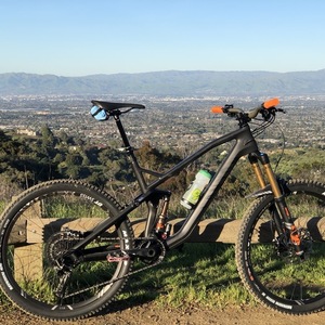 2018 Canyon bicycles Strive CF 8.0 Black