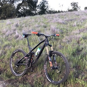 2018 Canyon bicycles Strive CF 8.0 Black