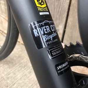 2018 Specialized Diverge E5 Black and White
