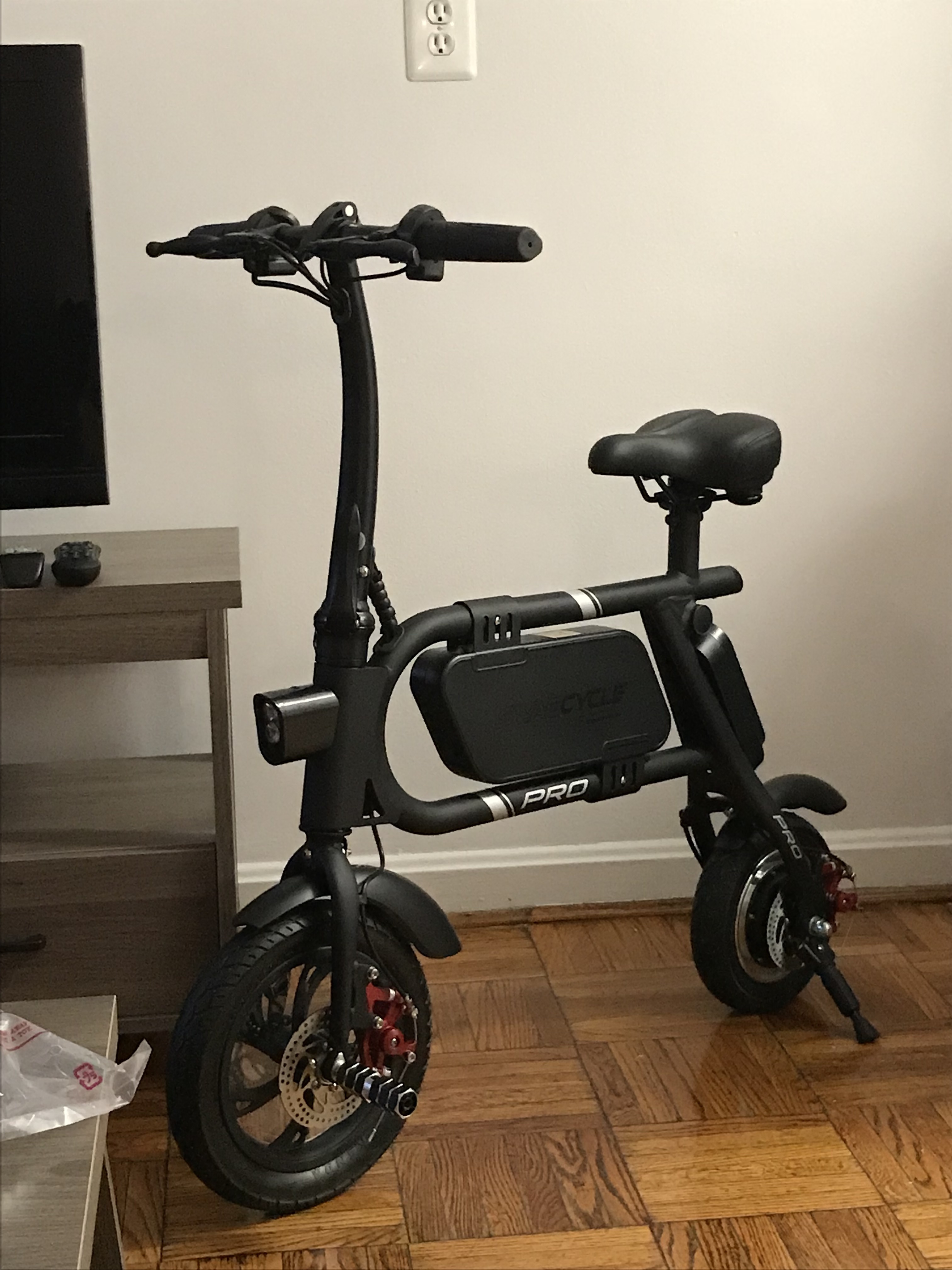 2018 Swagtron Swagcycle Pro