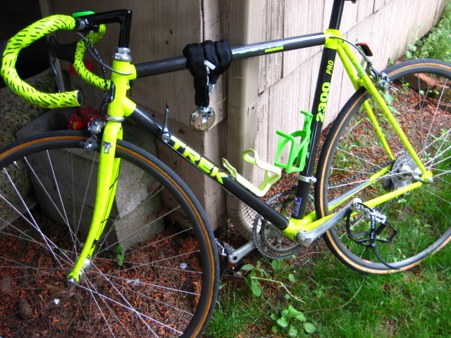 Stolen 1990 Trek 2300 composite carbon