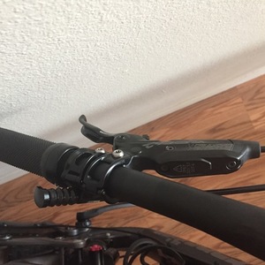 2018 Transition Bikes Sentinel Silver or Gray and Black