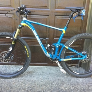2015 Giant Anthem Blue and Silver or Gray