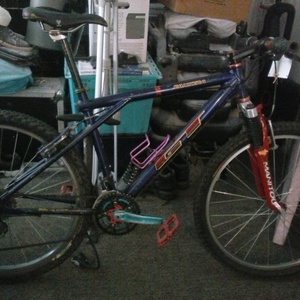 1998 GT Bicycles pantera Blue, Red, and Stickers tape or other cover-up