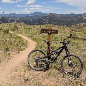 2013 Specialized Enduro Expert Carbon Black