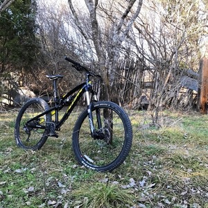 2017 Fezzari Alta Peak Black