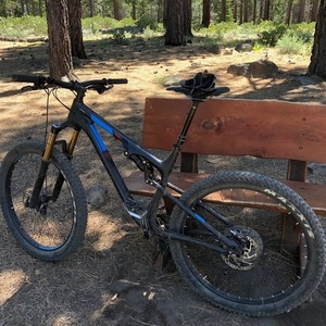 2016 Rocky Mountain Bicycles Pipeline Black