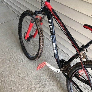 2015 Bauer Hardtail small 15” Black and Red