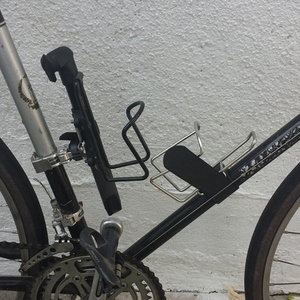 1981 Raleigh Super Record  Black and Silver or Gray