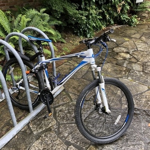 2013 Giant Revel 1 White