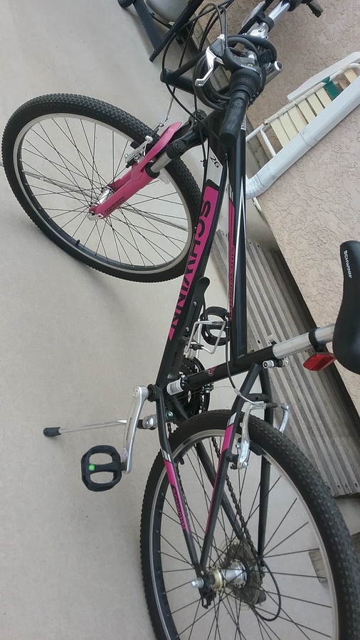 24 sidewinder schwinn