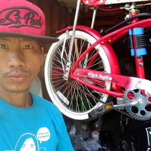 2005 Cycles Source Group LLC Bratz Rock Angelz Red and White