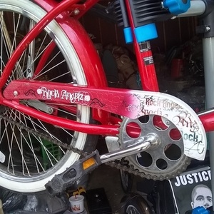 2005 Cycles Source Group LLC Bratz Rock Angelz Red and White