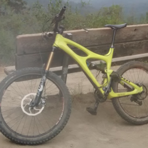 2011 Ibis Mojo HD Yellow or Gold