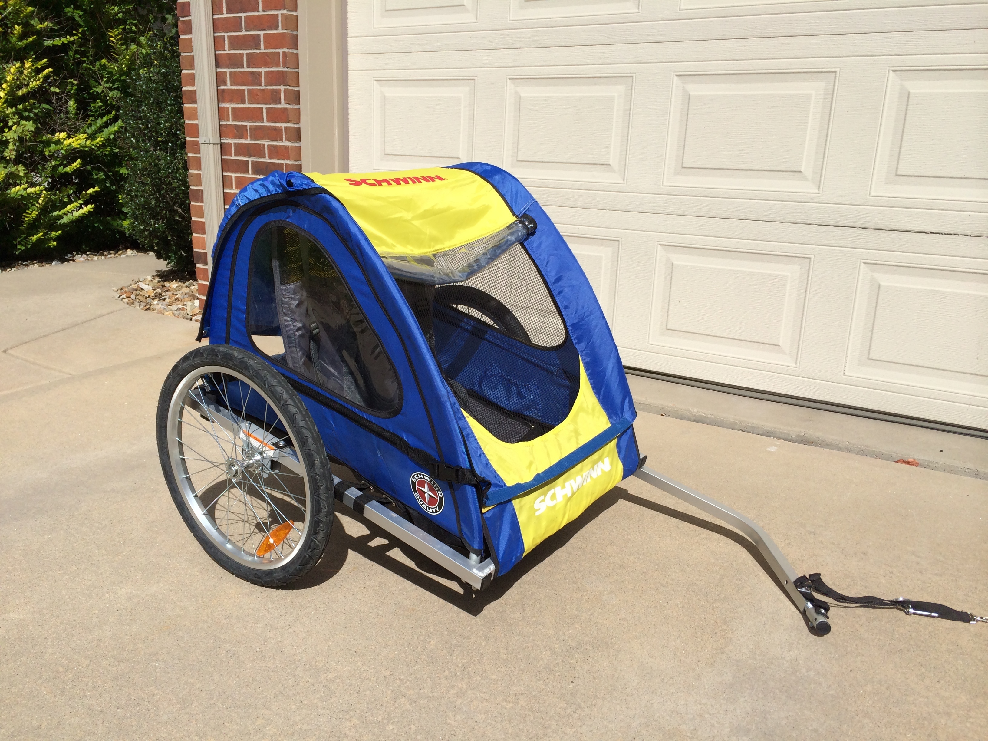 schwinn child bike trailer