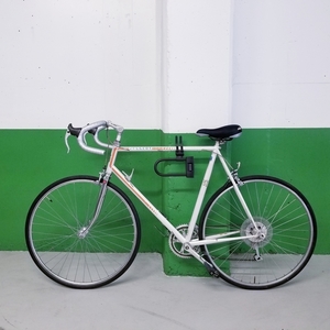 1982 Peugeot PH12 White