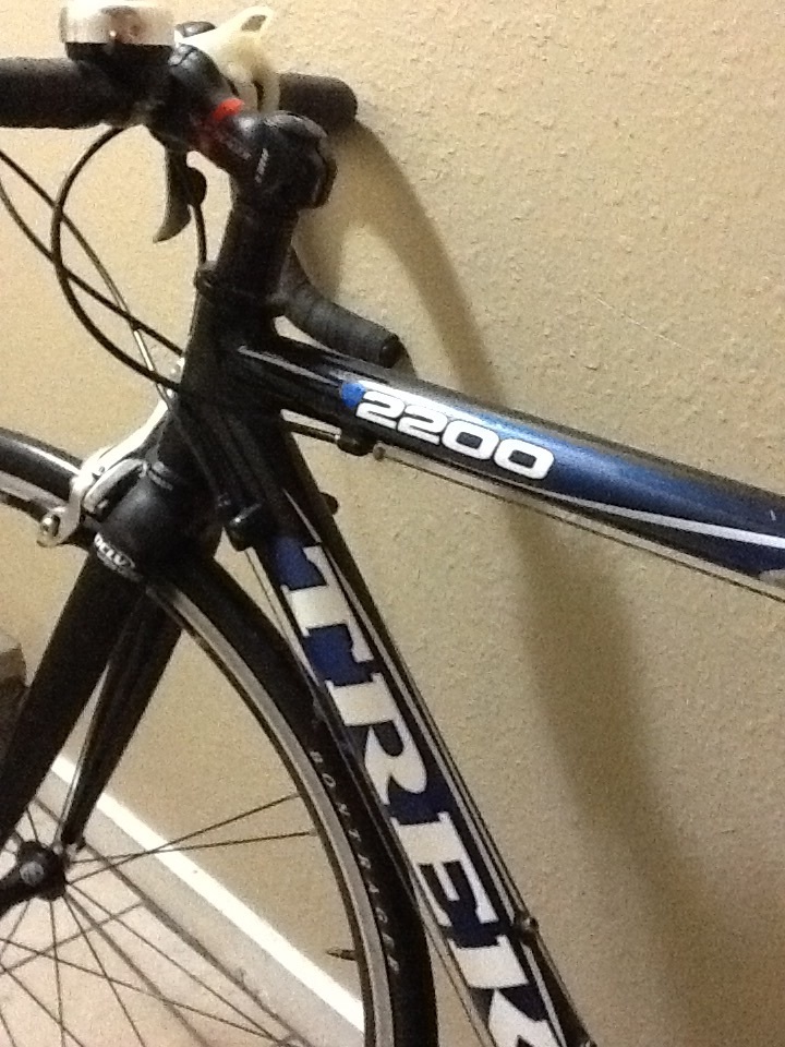 Trek 2200