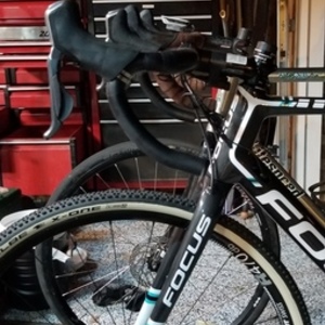 2017 Focus Mares CX Black and White