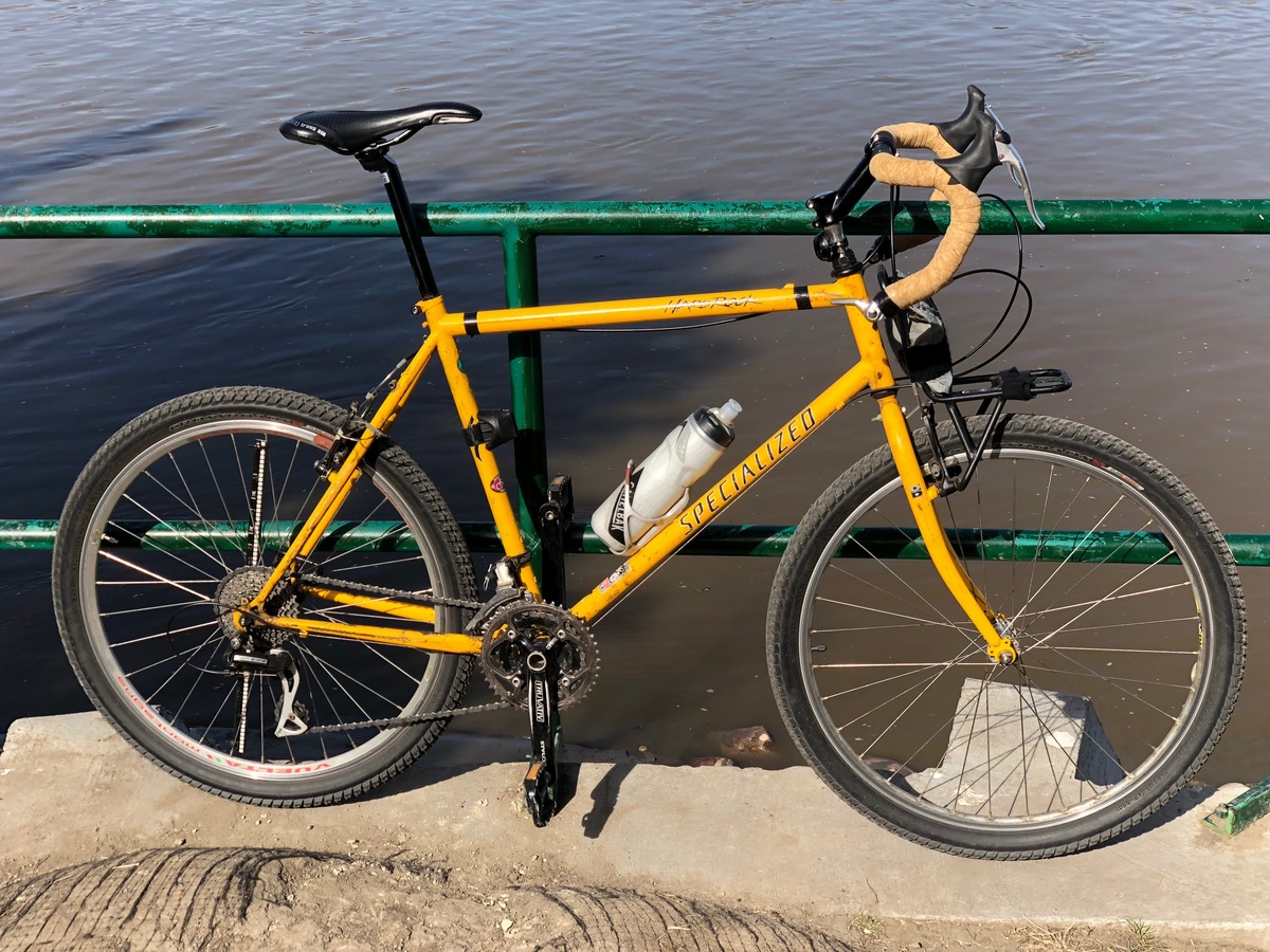 specialized hardrock yellow