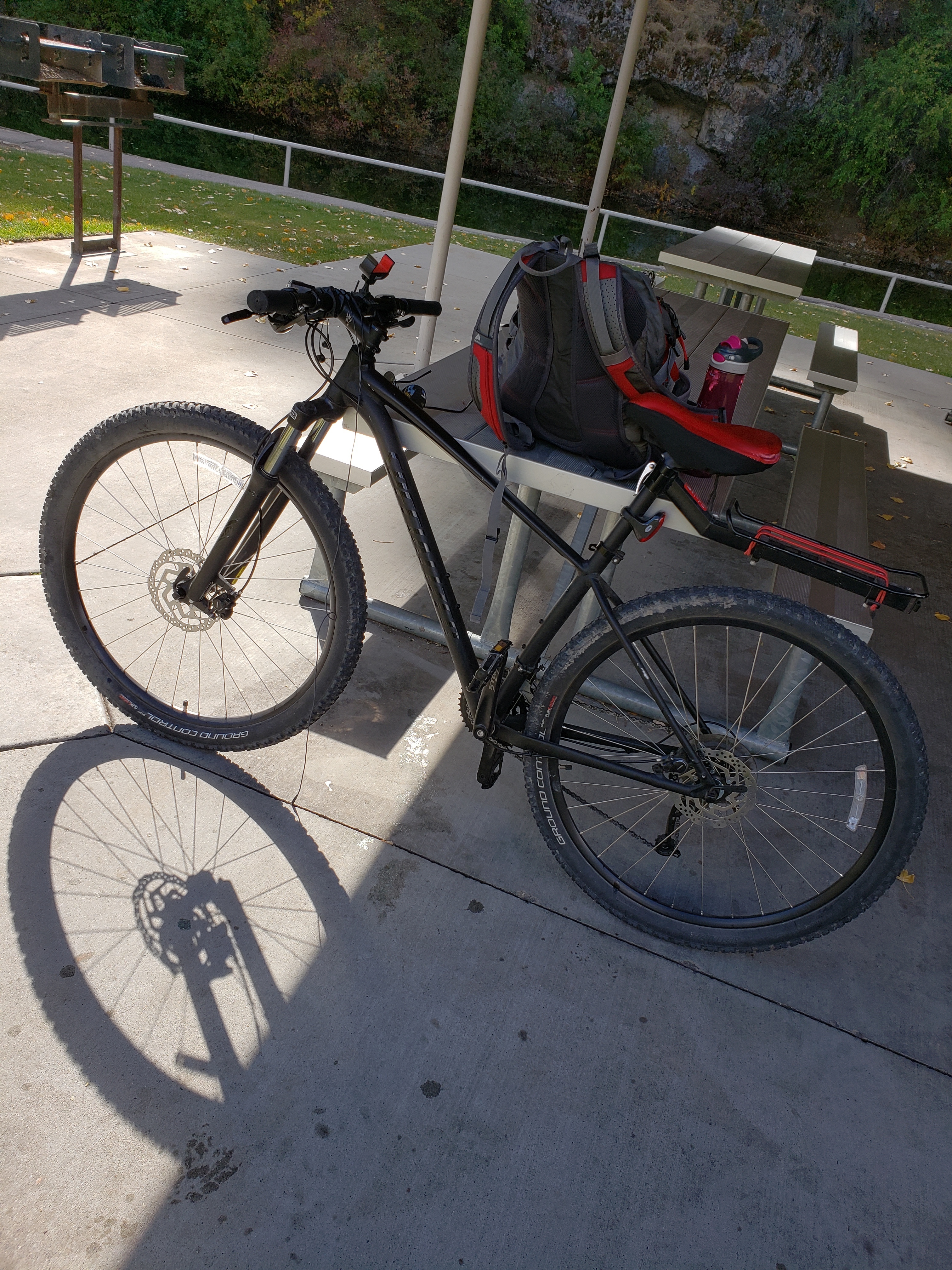 specialized rockhopper review 2018