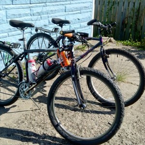 1999 Specialized Hardrock Black and Silver, gray or bare metal