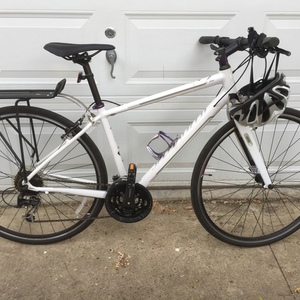 Specialized Sirus Elite women's bike White