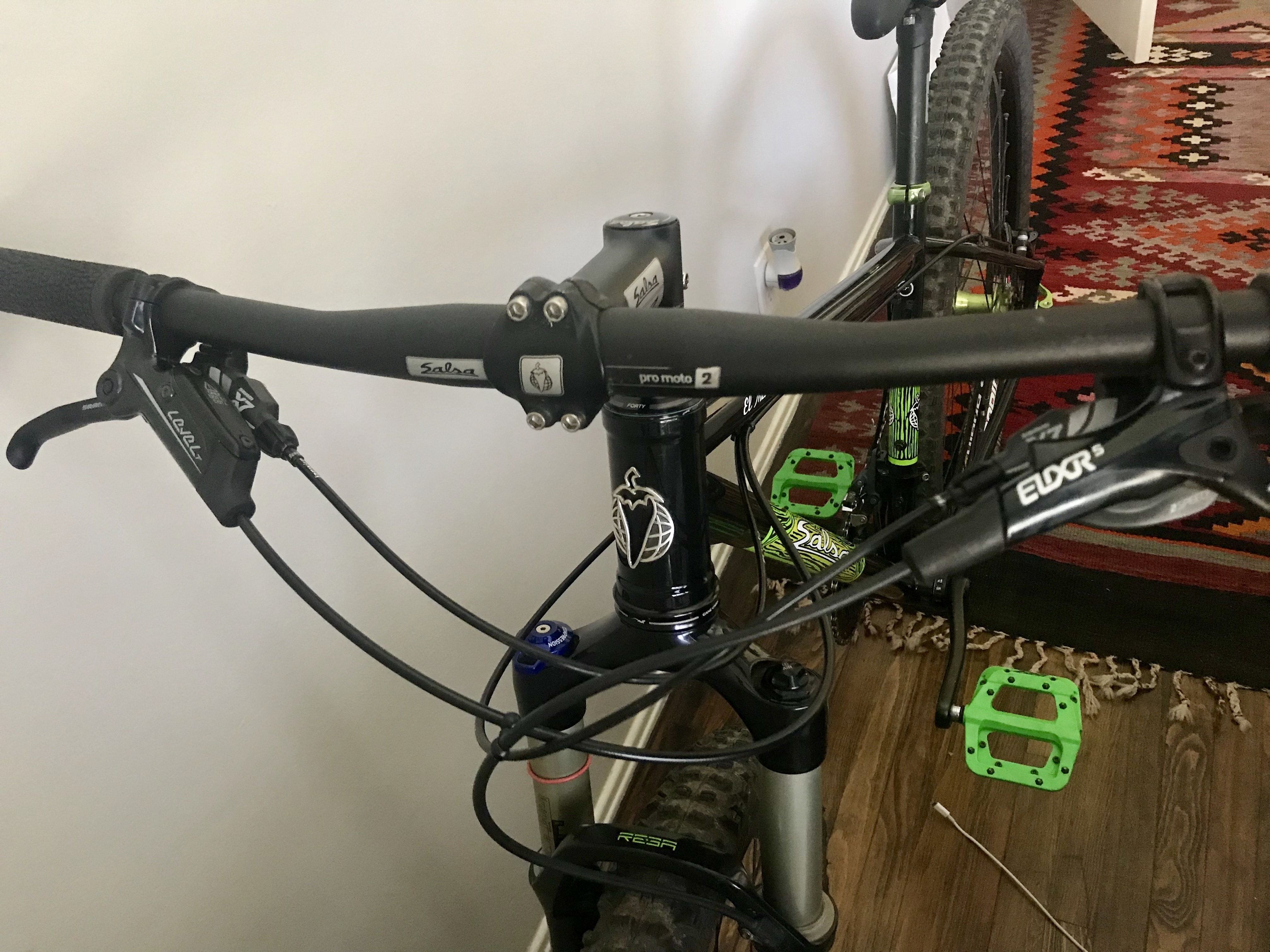 salsa el mariachi drop bar