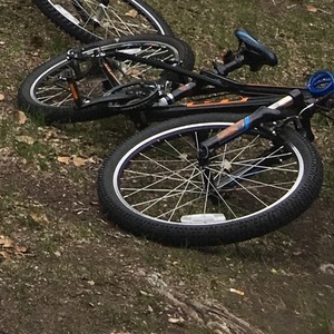 2016 GT Bicycles Aggressor 24" Black, Blue, and Orange