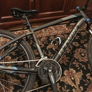2016 b'Twin Black and Blue
