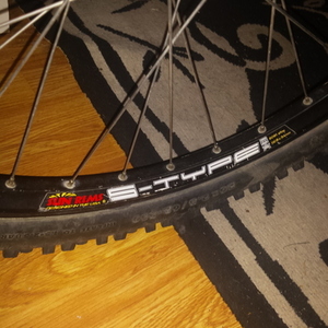 2005 Kona Stinky Dee-Lux Brown and Black