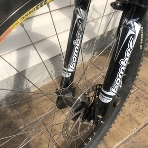 2002 Kona Bear White, Black, and Green