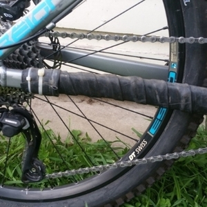 2011 Giant Reign 1 Silver, gray or bare metal