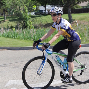 2013 Trek Domane 6.9 (Compact) White, Blue, and Green