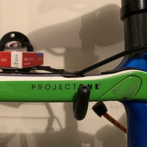 2013 Trek Domane 6.9 (Compact) White, Blue, and Green