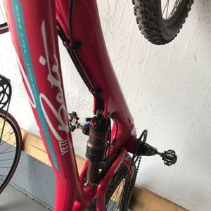 2016 Yeti Beti SB5C Red