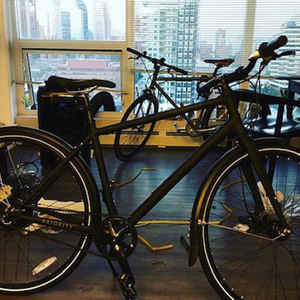2017 Priority Bicycles Continuum Onyx Black