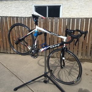 2007 BH Bikes BH Servicio Competcion White, Black, and Red