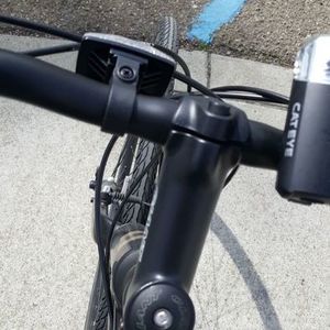2018 Giant Satin Black/Charcoal Black