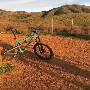 2017 Santa Cruz Bronson CC Blue