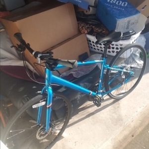 2018 Diamondback Road Bike Blue